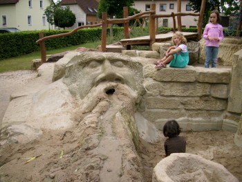 Merlinkopf Spielplatz Schwaigern  2 